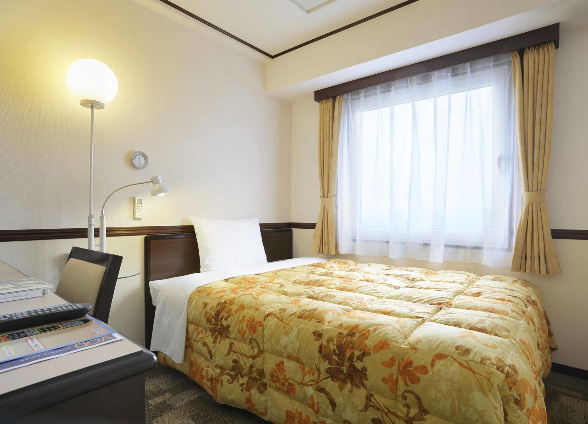 Toyoko Inn Tottori Eki Minami Guchi Екстер'єр фото